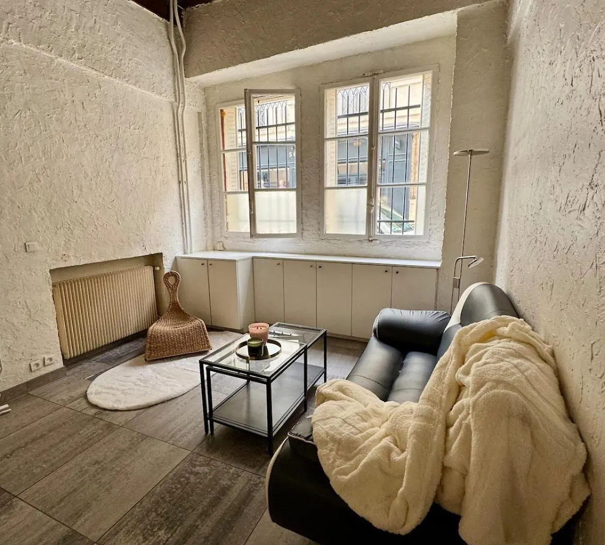 Studio Le Marais Saint Paul contacts
