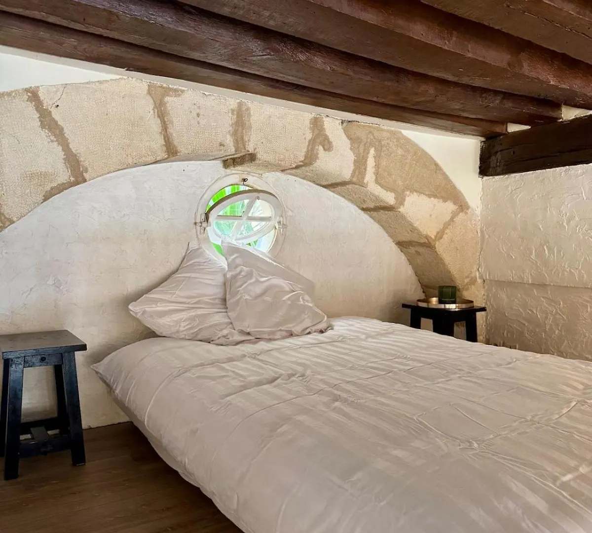 Studio Le Marais Saint Paul Paris França